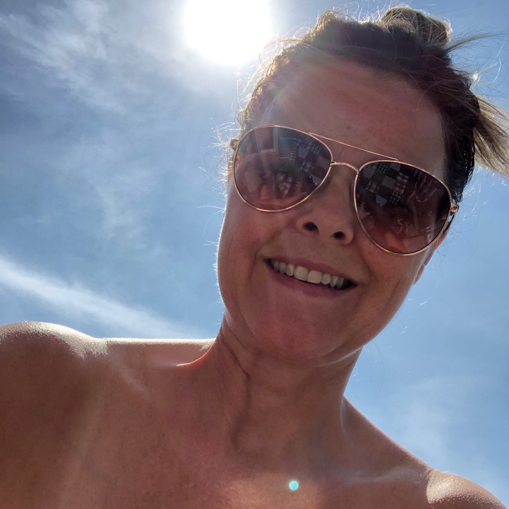 Meet your Posher, Lori